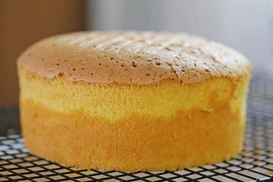 SP Cake Oil Sponge Cake Gel Emulsifier Food Grade Soft Bread 5kg / barrel